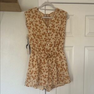 🐚🥥NWT Amuse Society Floral Button-Up Romper bohemian adorable 🥰